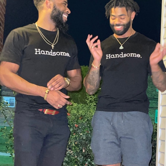 Handsome HARRÉ T-Shirts now available! Get ‘em NOW - Picture 3 of 4